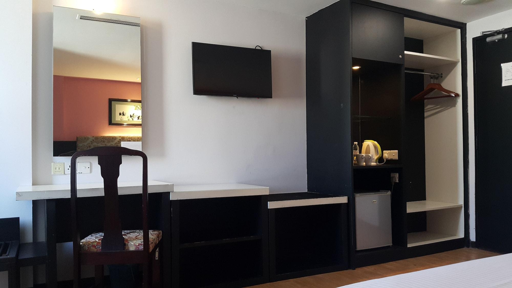 Red Rock Hotel Penang George Town Extérieur photo