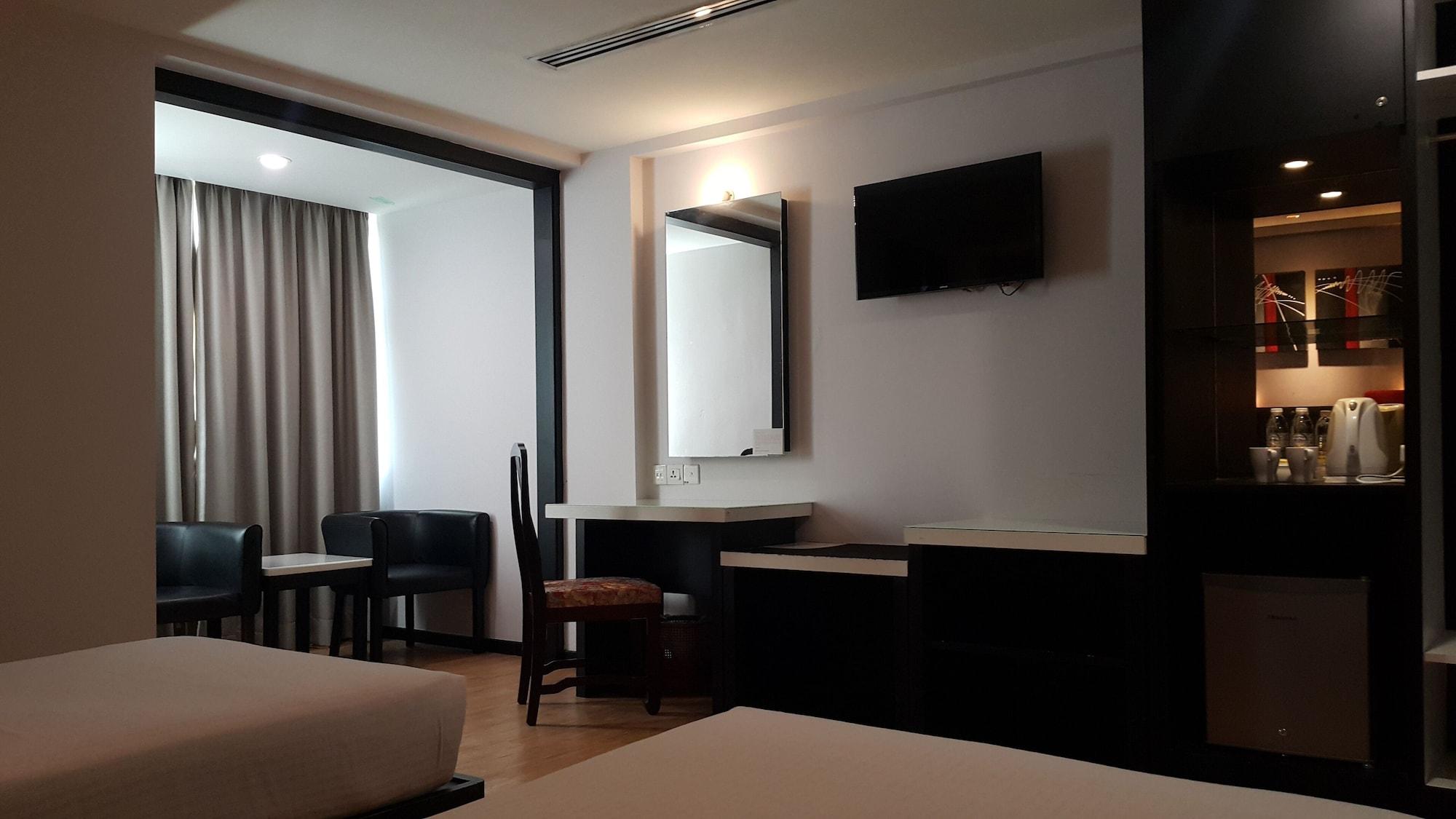 Red Rock Hotel Penang George Town Extérieur photo
