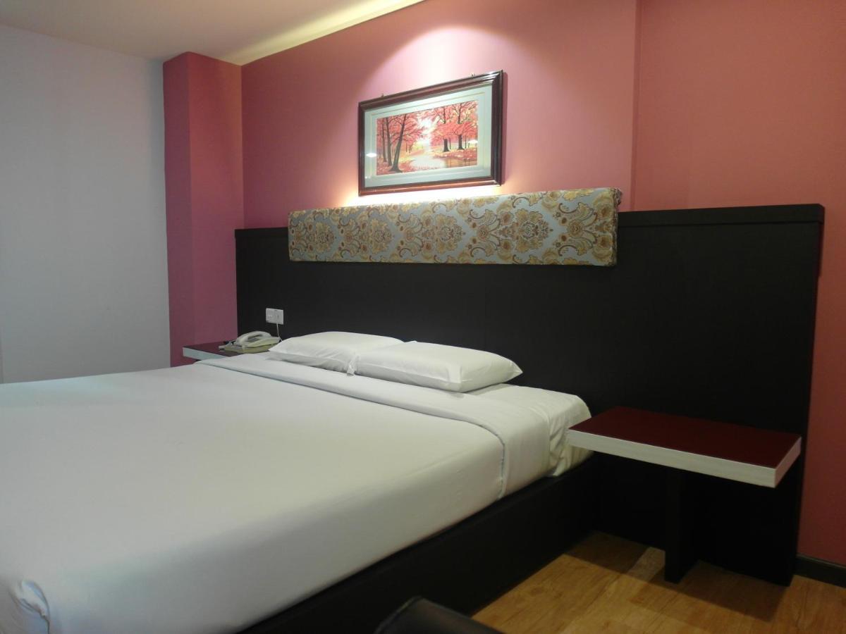 Red Rock Hotel Penang George Town Extérieur photo