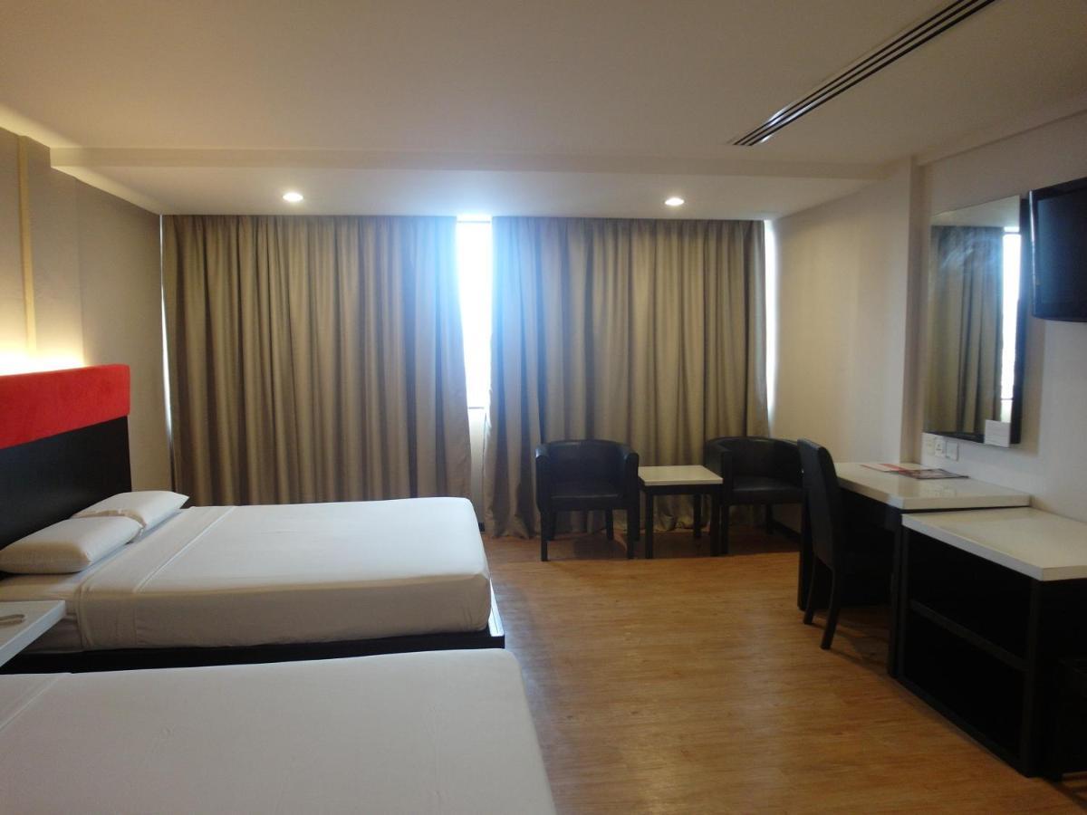 Red Rock Hotel Penang George Town Extérieur photo